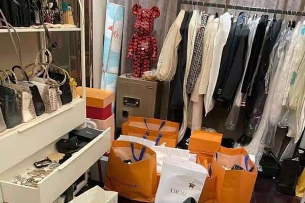 武汉市江岸回收一线品牌衣服